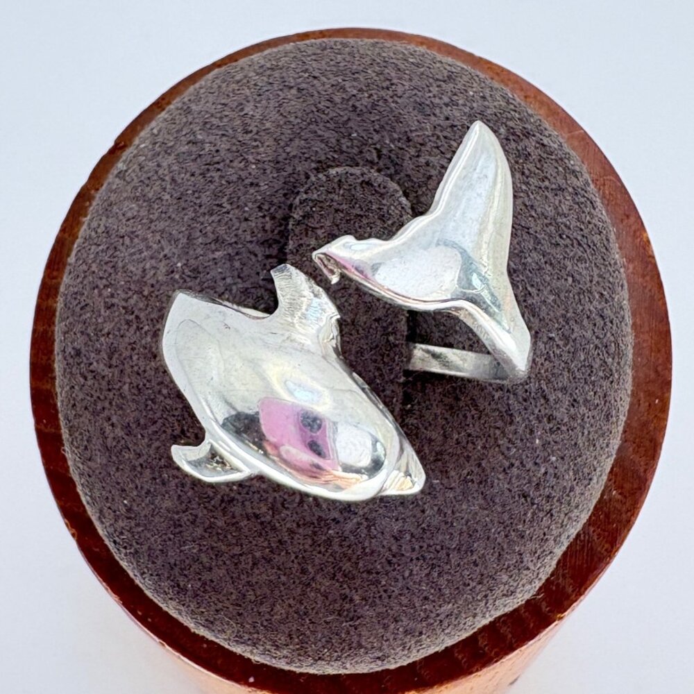 VTG Solid Sterling Silver 925 Dolphin Swimming Design Bypass Ring Size 7.5